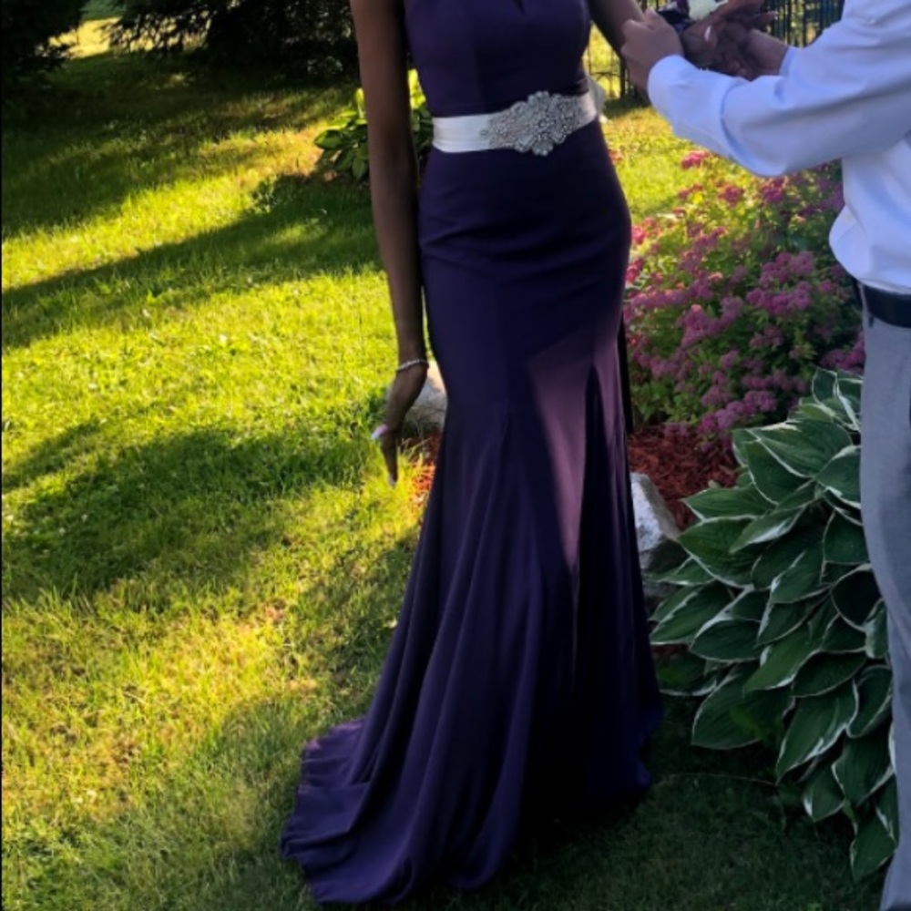 V-Wire Crepe Mermaid Bridesmaid Dress